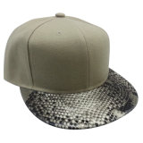 Hot Sale Hat with Man Made Leather Peak Gj006