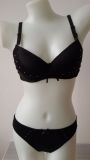 Good Quality Lingerie Soft Lace Bra and Panty (CS16920)