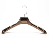 New Design Luxury Plastic Garment Hangers for Clothes/Coat/Jacket