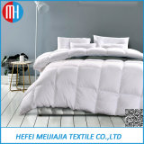 High Quality Bed Quilt with Filled Down Feather