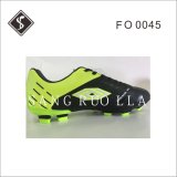 New Style Soccer Shoes with Soft Leather Upper and TPU Outsole