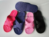 Four Colors of Slipper Man Shoes and Woman Shoes