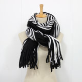 Unisex Winter Warm Stripe Knitted Scarf (SK175)