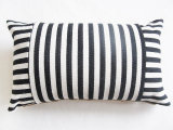 Black and White Rectangle Cushion Sf01cu00251