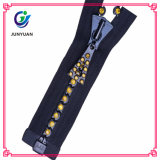 Fashion Accessory China Diamond Zipper with Custom Zipper Pulls