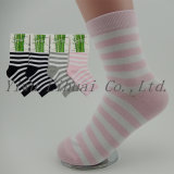 Hot Selling High Quality Women Combed Cotton Comfortable Crew Socks