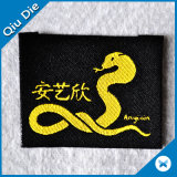 Exporting 500 MOQ Garment Textile Tag Fabric Woven Label for Garment Accessory