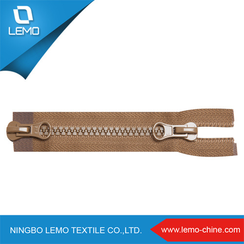 2016 Good Quality Plastic Resin Zipper