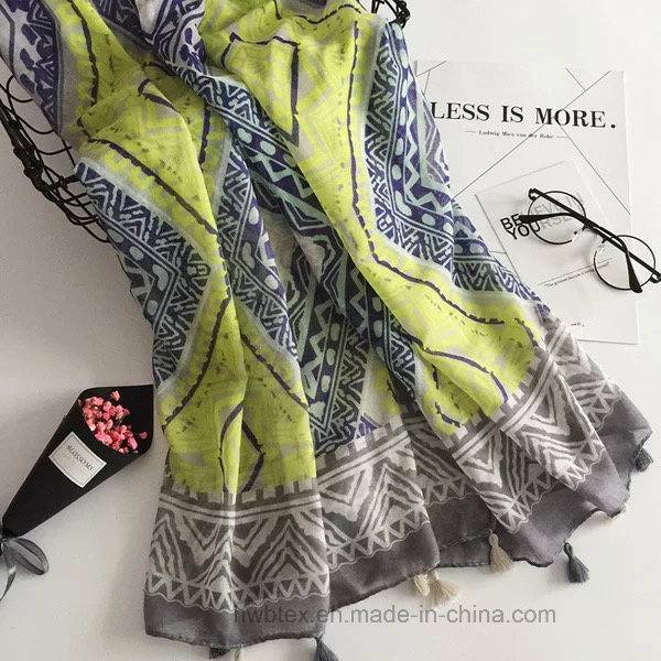 Green Geometic Printed Thin Polyester Beach Scarf (HWM11)