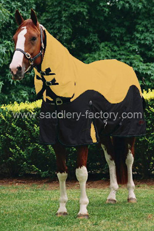 Equestrian Products Waterproof and Breathable Turnout Horse Blankets (SMR1538)