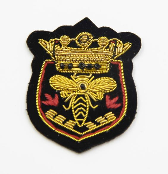 Handmade Embroidery Patch for Brooch with Spring Wire