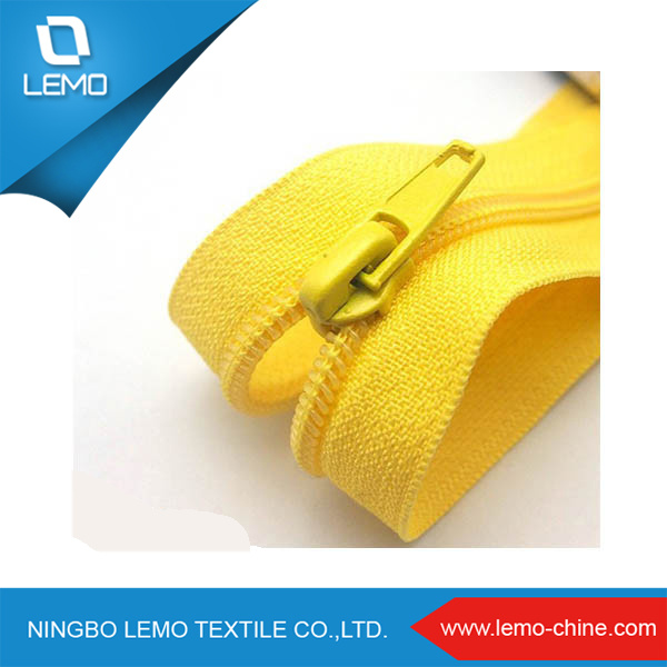 Low Price 3# 4# 5# C/E, a/L Nylon Zipper