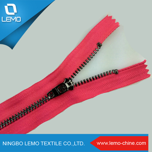 Smoothness Exquisite 4# Open End Metal Zipper for Leather Wallet
