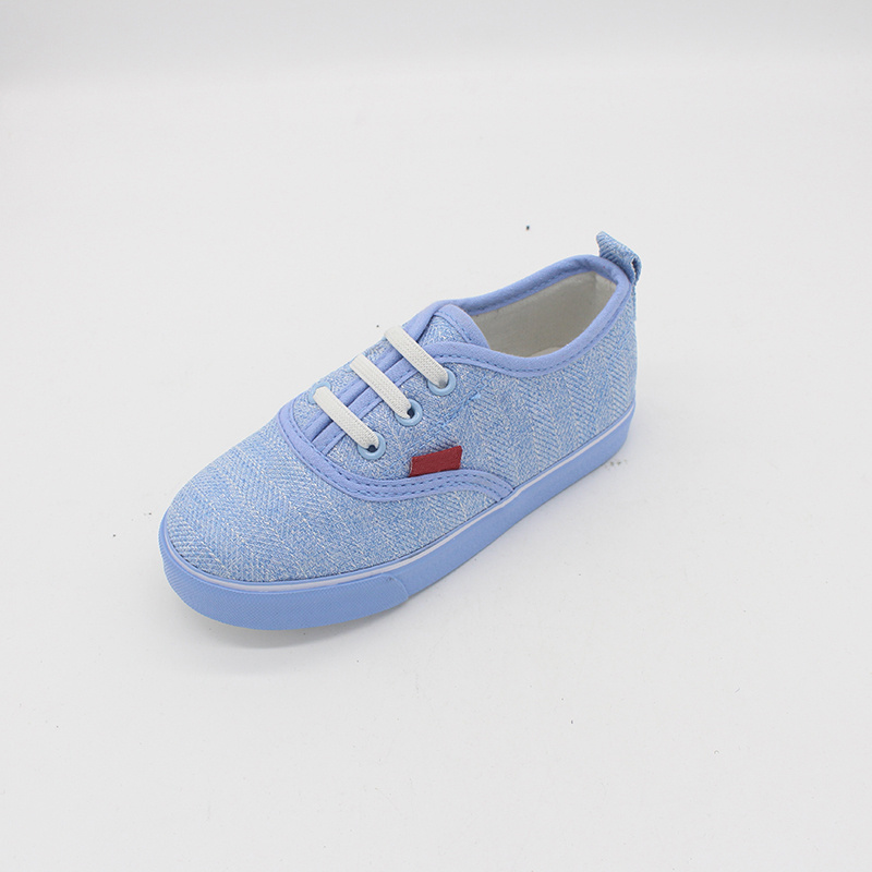 Lace up Children Canvas Sneakers and Shoes with Vulcanized Outsole