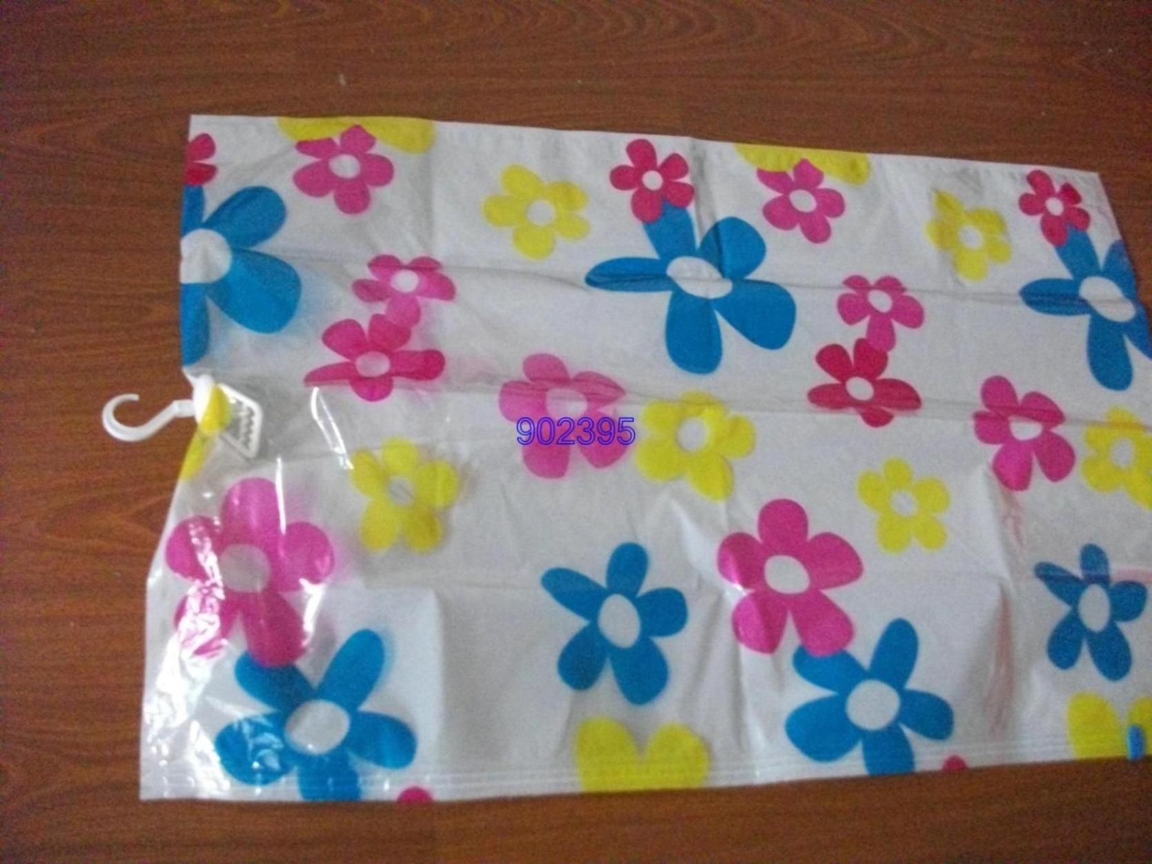 Vacuum Compressed Hanging Bag for Space Saving