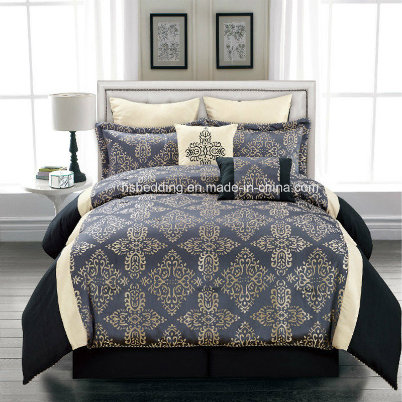 Palace Style 8 Pieces Jacquard Bedding Set