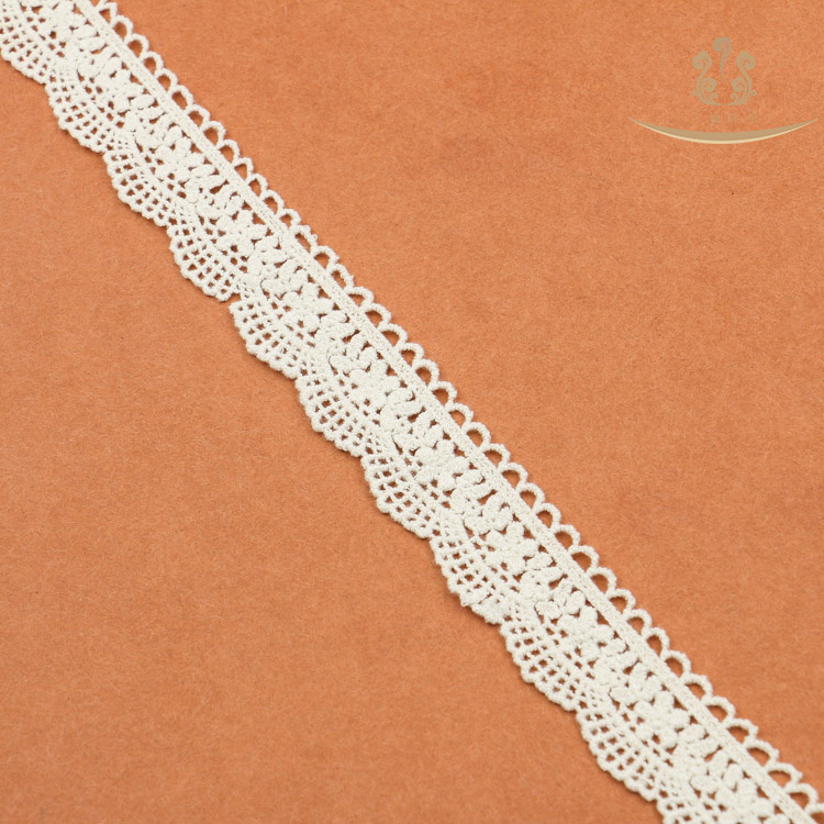 L30018 Latest Pretty Make-to-Order French Embroidery Net Lace