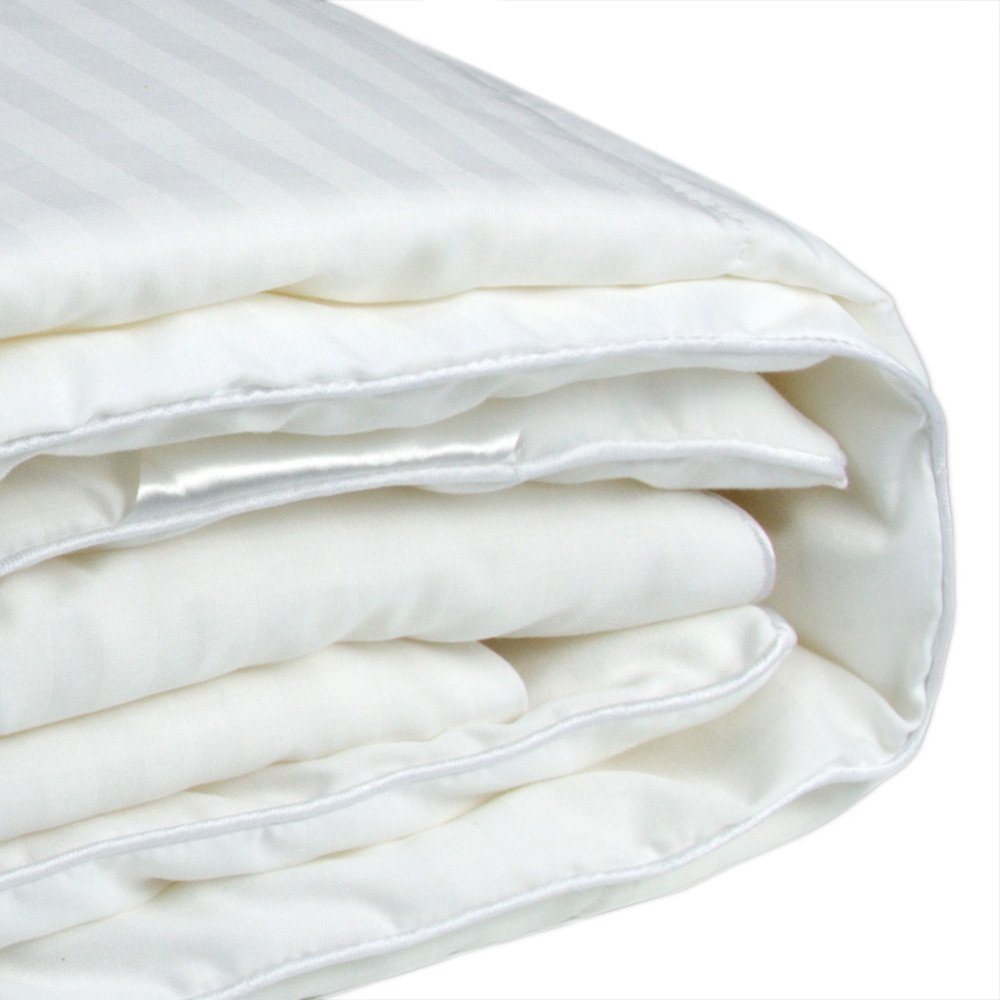 Wholesale Cheap Hotel or Home White Warm Quilt and Soft Duvet with Bamboo Fabric Shell