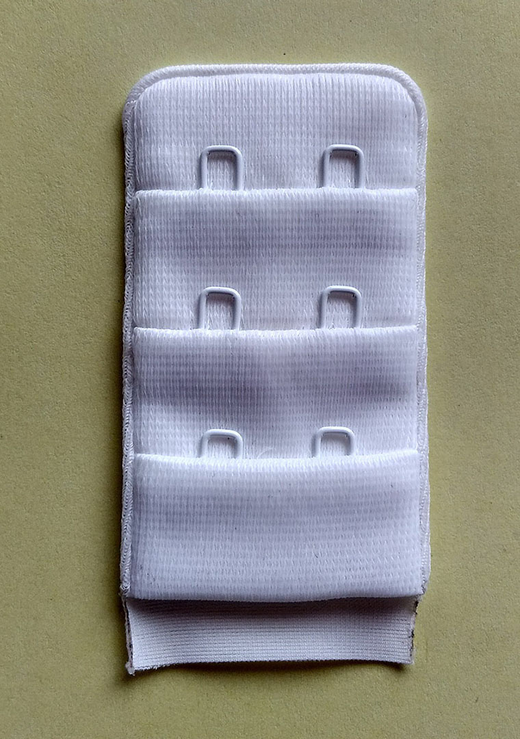 Edge Covered Hook and Eye Tape 1/2