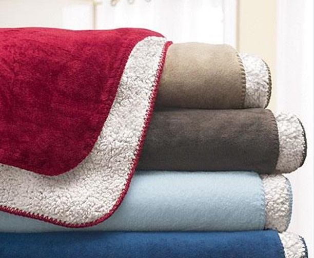 Solid Micro Mink with Solid Sherpa Blanket