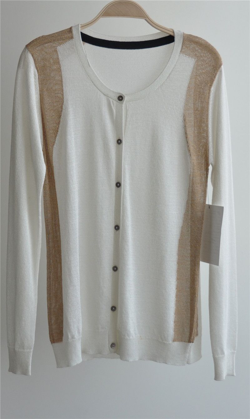 Ladie Round Neck Cardigan Patterned Knitwear with Button