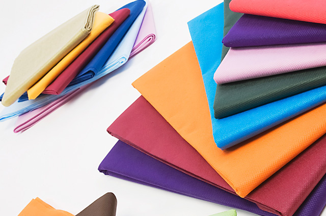 Disposable TNT Tablecloth