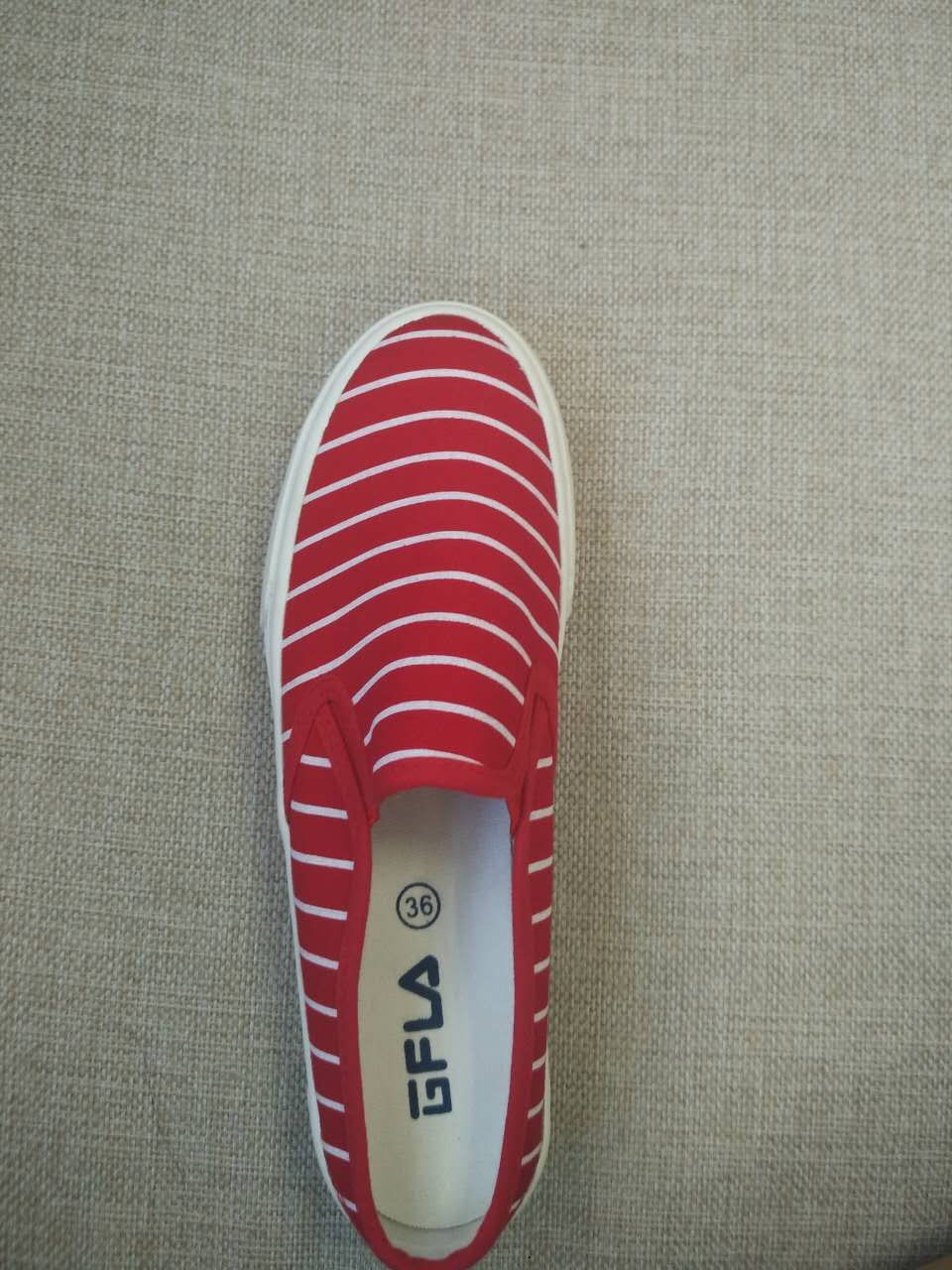 Best Quality Casual and Comfortable Canvas Shoes Many Colors