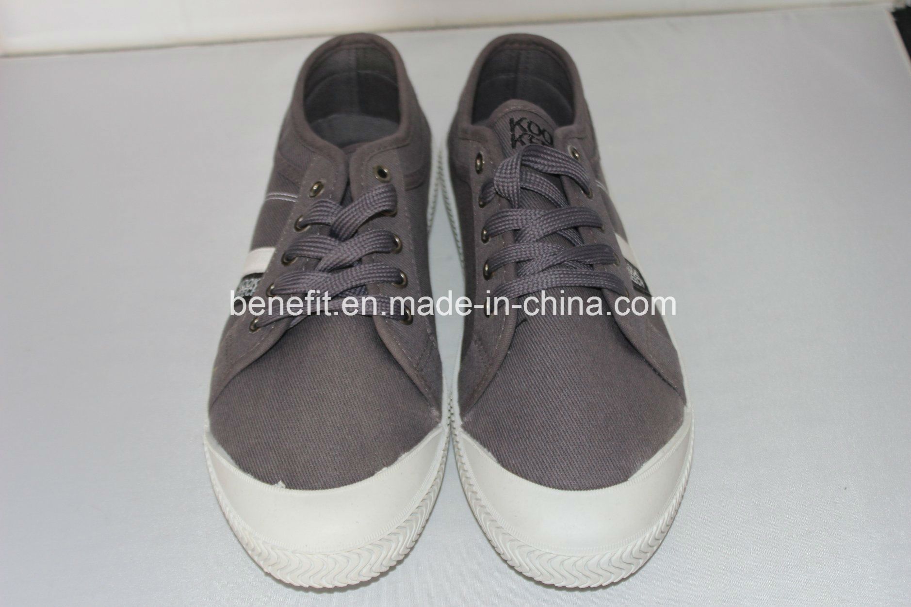 Canvas Shoes for Boy and Girl