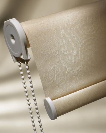Assembled Roller Shade with Mechanism