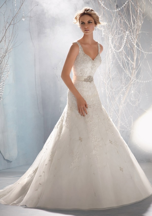 Crystal Beading A-Line Latest Wedding Dresses (WMA3061)