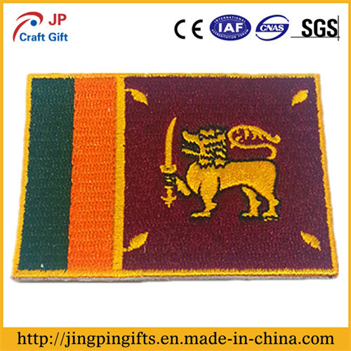 2017 Hot Sale Custom Embroidery Badge with High Quality Fabric Patch