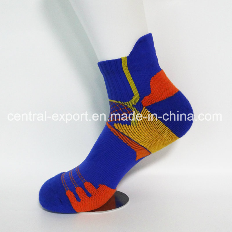 Customized Men Cotton Polyester Elastane Basketball Socks