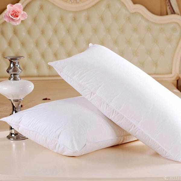 Ultra Soft White Pillow Standard Size 20*26