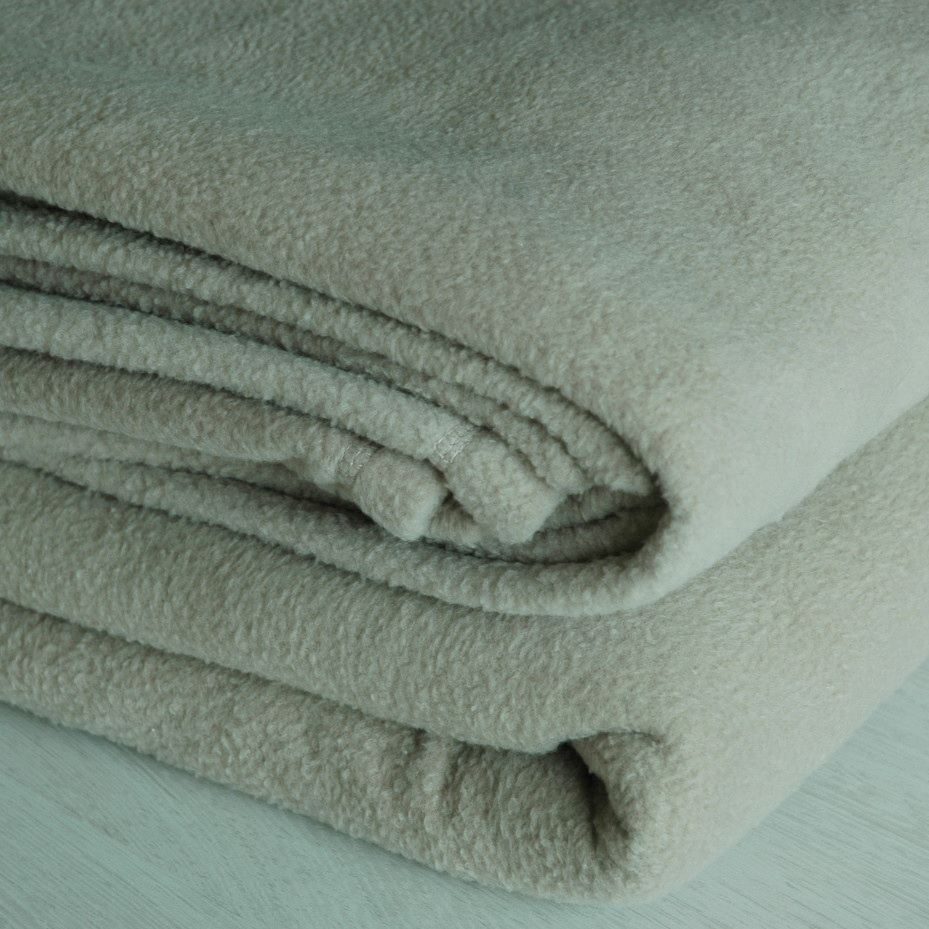 Heavy Weight Soft Polyester Polar Fleece Blanket for Hotel Use