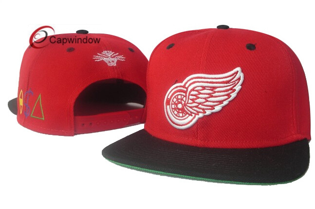 Wholesaler for Hats with Various Styles Logos