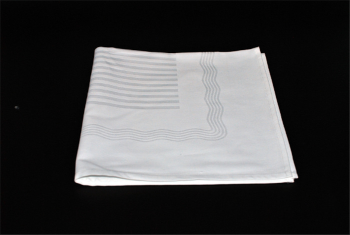 Custom Jacquard Tablecloth for Dinner (ES3051825AMA)