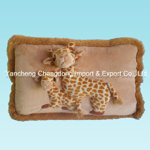 Plush Giraffe Cushion with Soft Giraffe Printing Material