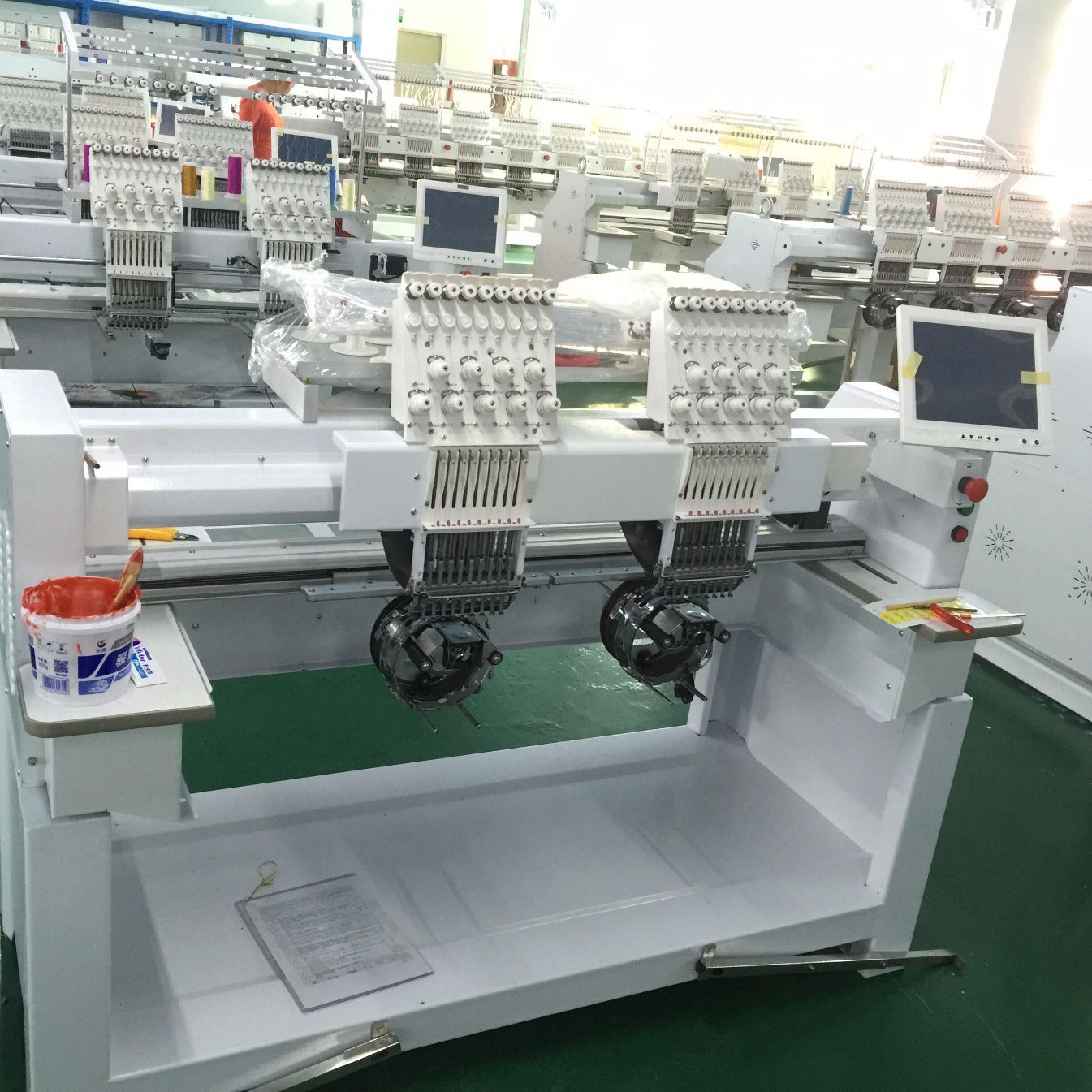 Wy1202c High Quality Double Head Cap T-Shirt Type Embroidery Machine in Huge Stock