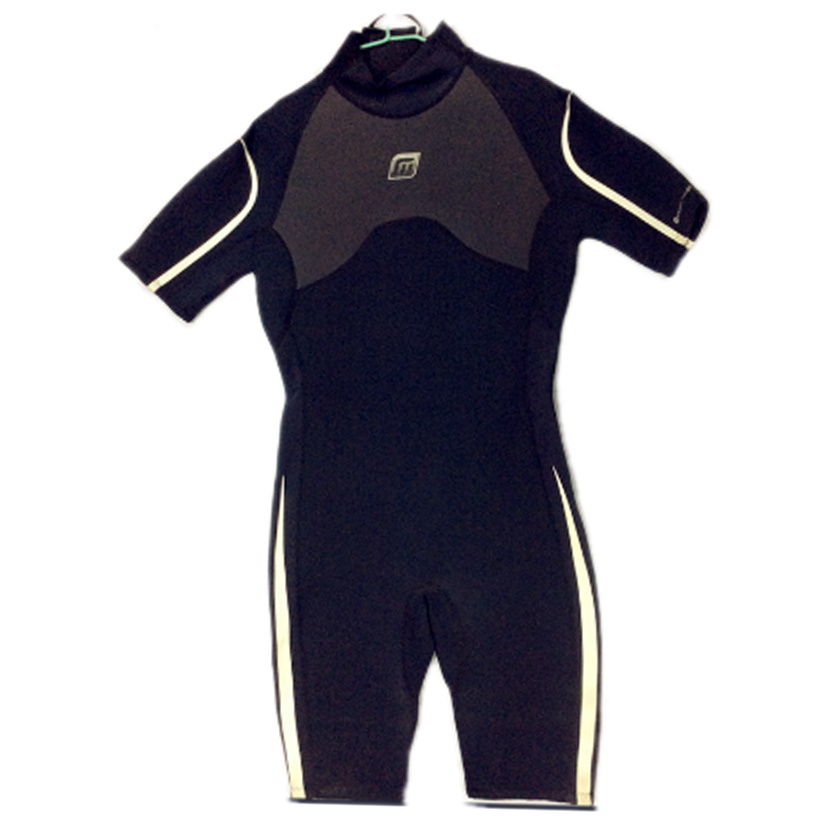 Short Neoprene Surfing Wetsuit with Nylon Fabric (HX15S96)