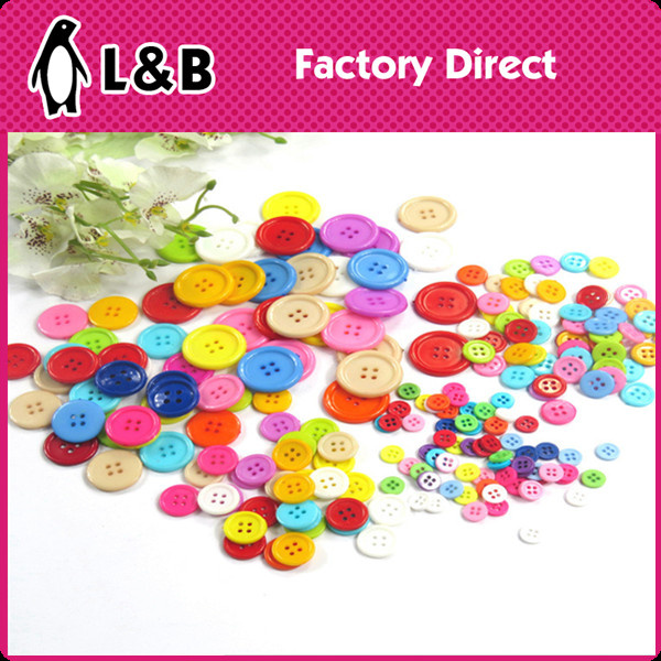 Plastic Color-Matching Kids Button