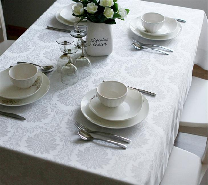 100% Polyester Solid Jacquard Tablecloth /Runner