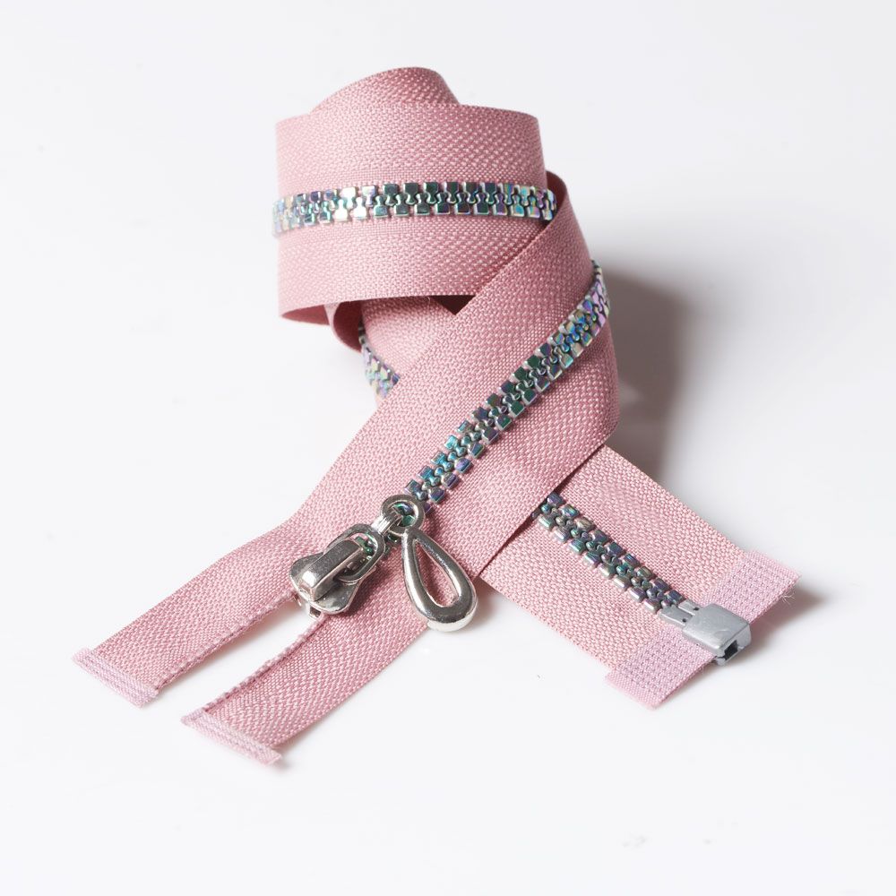 #3 Plastic Separating Zippers on Sale