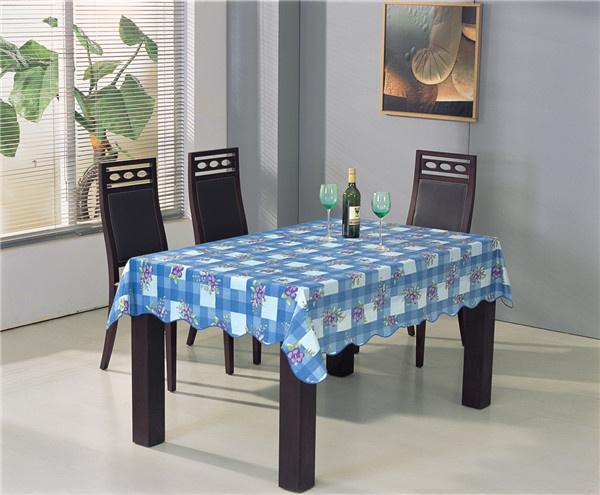 Square Shape PVC Printed Pattern Tablecloth with Backside