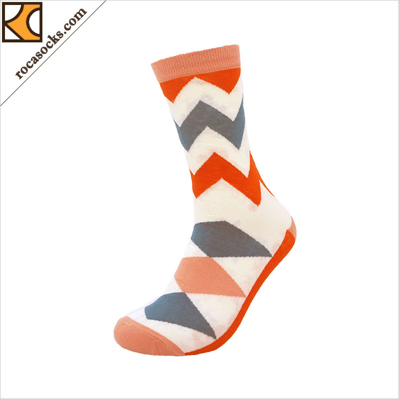 Customized Colorful Unisex Cotton Polyester Elastane Fashion Socks (165017SK)