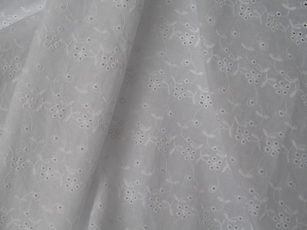 100% Pure Cotton Embroideries Fabrics wth & without Dyeing(For Garment Or Apparel Clothes)