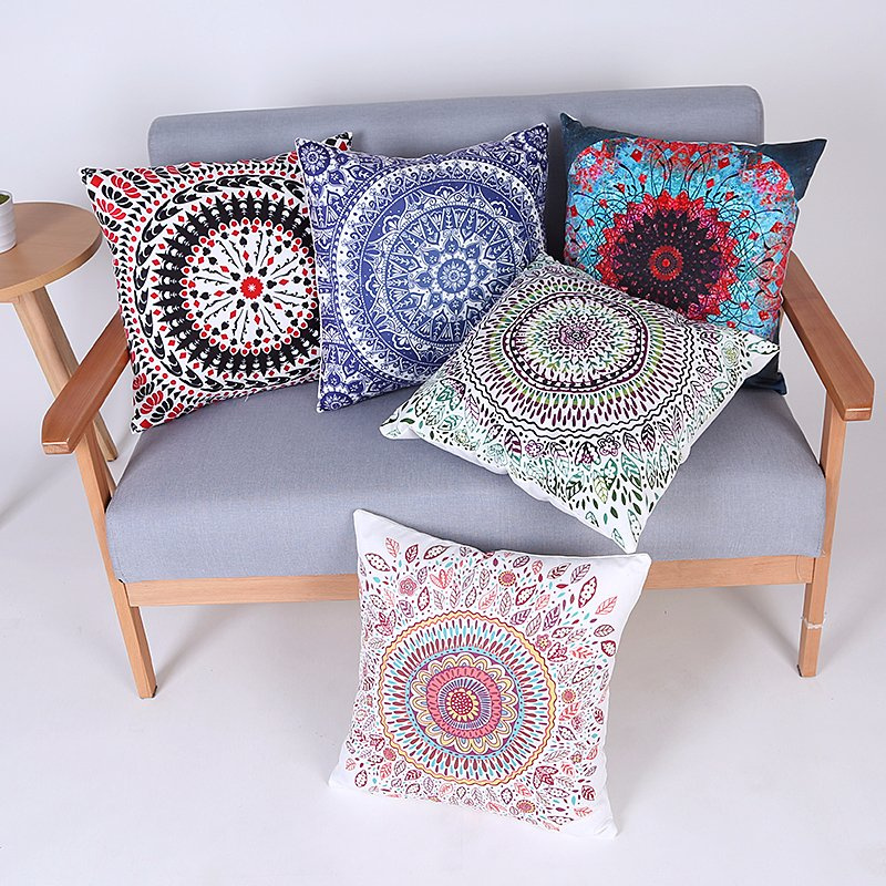Digital Print Decorative Cushion/Pillow with Geometric Pattern (MX-70)