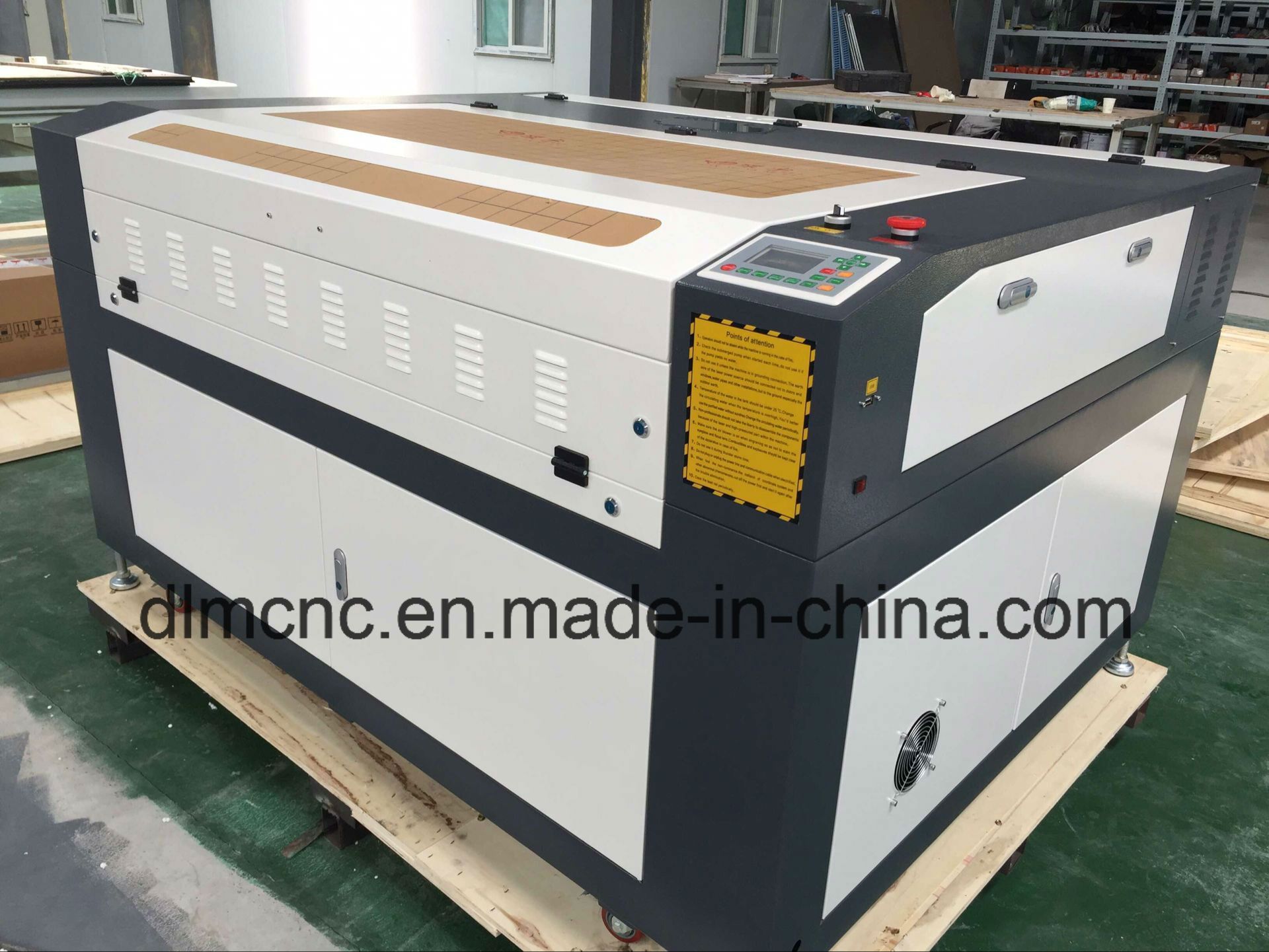 Laser Engraving and Cutting Machine