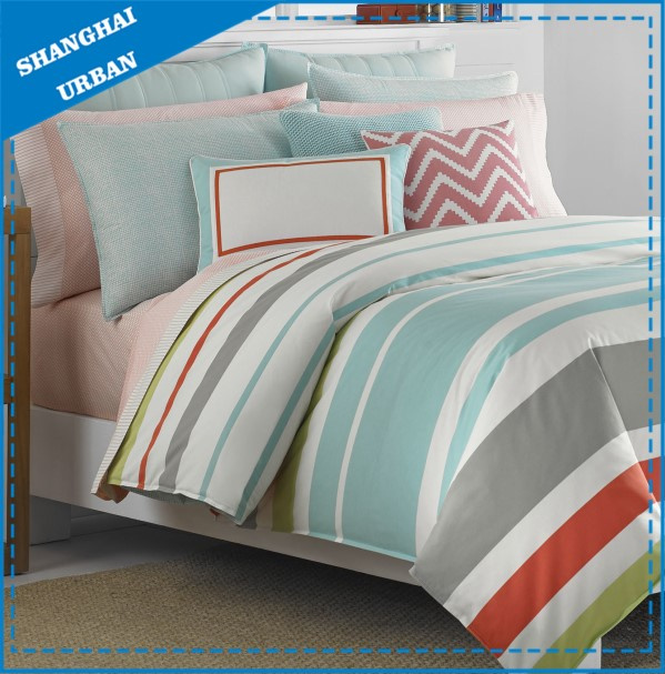 6 Piece Multicolor Stripes Printed Polyester Comforter Set