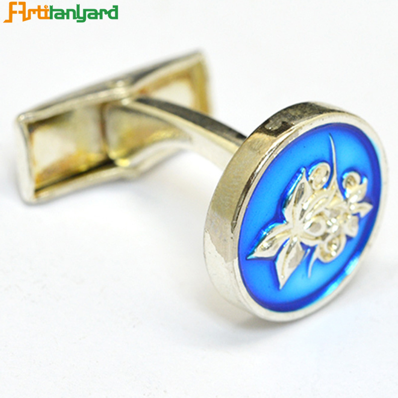 Personalized Cufflink with Favorable Price