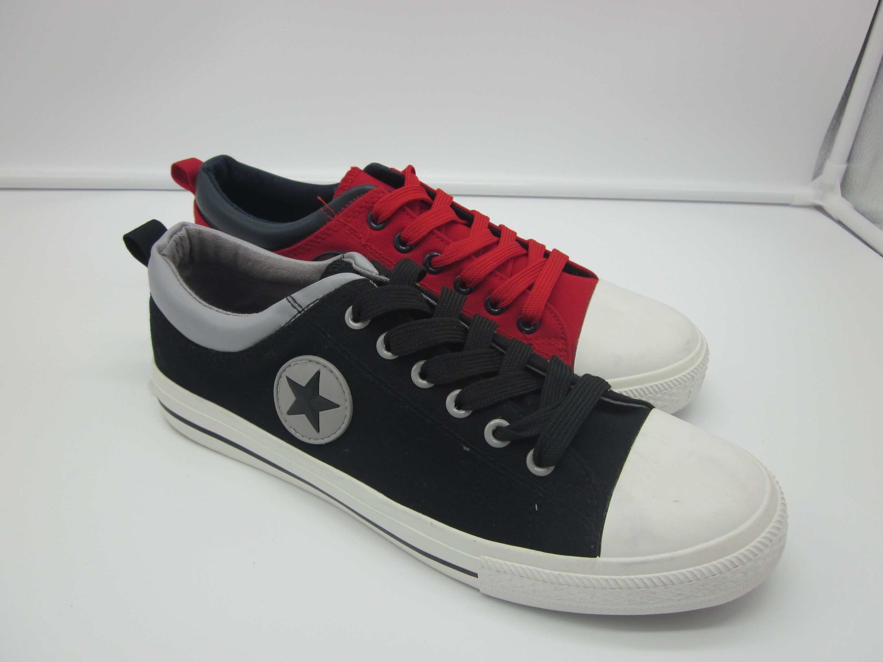 Unisex Classic Canvas Shoes Vulcanized Rubber Shoes